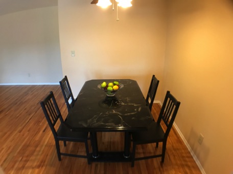 Dining Area Dining Area