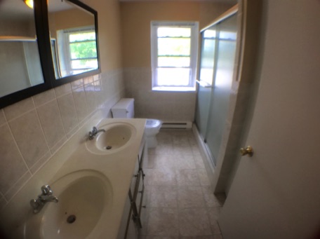 Master Bathroom Master Bathroom